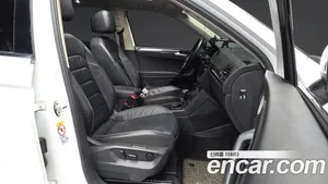 Volkswagen Tiguan, 2018 — миниатюра 11