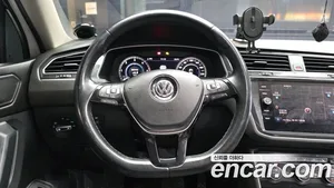 Volkswagen Tiguan, 2018 — миниатюра 13