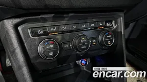 Volkswagen Tiguan, 2018 — миниатюра 17