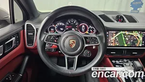 Porsche Cayenne, 2023 — миниатюра 12