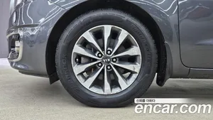 Kia Carnival, 2015 — миниатюра 5