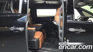 Toyota Alphard, 2025 — миниатюра 12