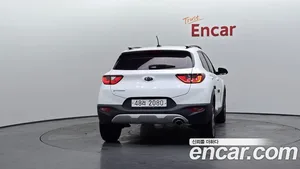 Kia Stonic, 2017 — миниатюра 4