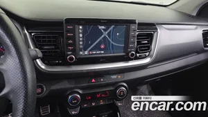 Kia Stonic, 2017 — миниатюра 12