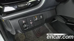 Kia Stonic, 2017 — миниатюра 18