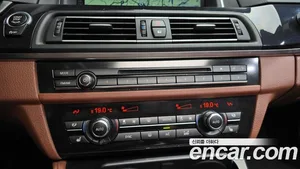 BMW 5-Series, 2015 — миниатюра 16