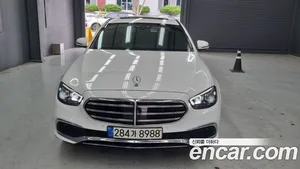 Mercedes-Benz E-Class, 2022 — миниатюра 2