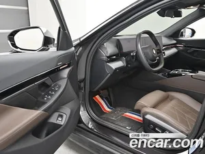 BMW 5-Series, 2023 — миниатюра 11