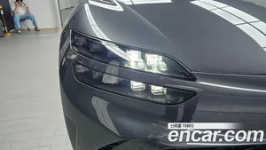 Genesis GV60, 2022 — миниатюра 8