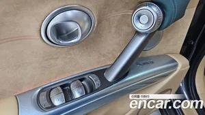 Genesis GV60, 2022 — миниатюра 29