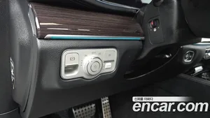 Mercedes-Benz GLE-Class, 2022 — миниатюра 30