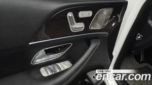 Mercedes-Benz GLE-Class, 2022 — миниатюра 33