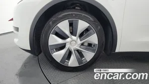 Tesla Model Y, 2023 — миниатюра 5