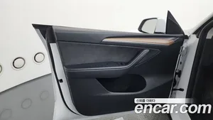 Tesla Model Y, 2023 — миниатюра 14