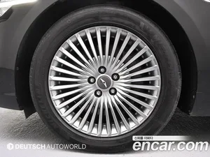 Genesis G90, 2021 — миниатюра 5