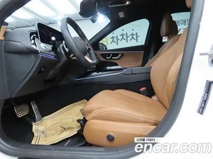 Mercedes-Benz E-Class, 2025 — миниатюра 5
