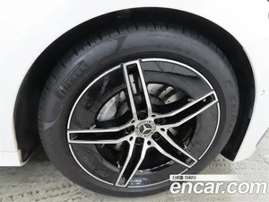 Mercedes-Benz E-Class, 2025 — миниатюра 20