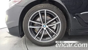 BMW 5-Series, 2017 — миниатюра 5