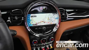 Mini Cooper Convertible, 2022 — миниатюра 19