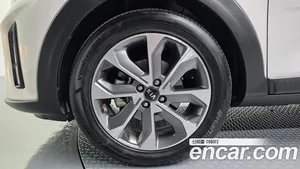 Kia Stonic, 2018 — миниатюра 5