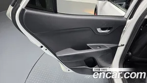 Kia Stonic, 2018 — миниатюра 15
