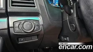 Ford Explorer, 2017 — миниатюра 17