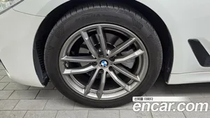 BMW 5-Series, 2018 — миниатюра 5