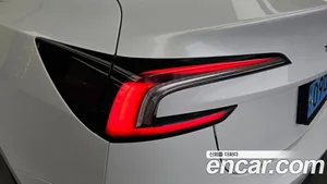 Tesla Model 3, 2024 — миниатюра 9