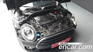 Mini Clubman, 2023 — миниатюра 6