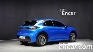 Peugeot 208, 2022 — миниатюра 2