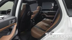 BMW X5M, 2025 — миниатюра 17