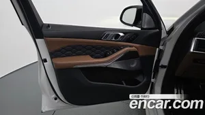 BMW X5M, 2025 — миниатюра 14