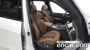 BMW X5M, 2025 — миниатюра 16