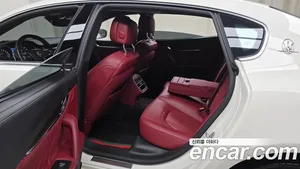 Maserati Quattroporte, 2019 — миниатюра 18