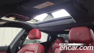 Maserati Quattroporte, 2019 — миниатюра 30