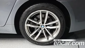 BMW 5-Series, 2017 — миниатюра 5