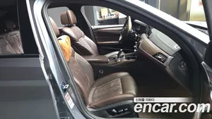 BMW 5-Series, 2017 — миниатюра 11