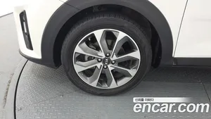 Kia Stonic, 2017 — миниатюра 5