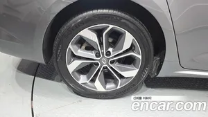 Renault SM6, 2019 — миниатюра 4