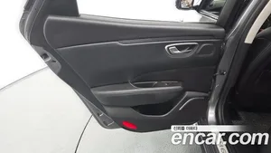 Renault SM6, 2019 — миниатюра 14