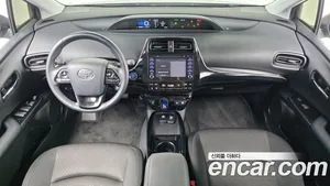 Toyota Prius, 2021 — миниатюра 9