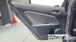 Toyota Prius, 2021 — миниатюра 14