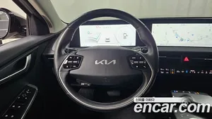 Kia EV6, 2023 — миниатюра 18