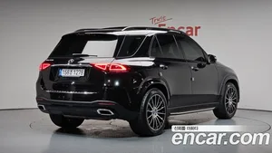 Mercedes-Benz GLE-Class, 2022 — миниатюра 1