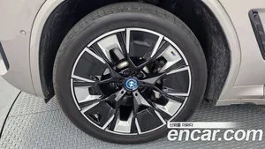 BMW iX3, 2024 — миниатюра 4