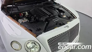 Bentley Bentayga, 2018 — миниатюра 6