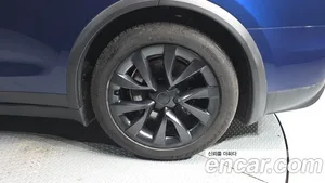 Tesla Model X, 2023 — миниатюра 6