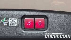 Mercedes-Benz E-Class, 2025 — миниатюра 25
