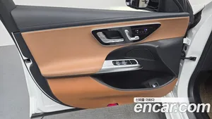 Mercedes-Benz E-Class, 2025 — миниатюра 14