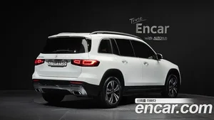 Mercedes-Benz GLB-Class, 2022 — миниатюра 2